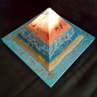 Pyramid Orgonite 17 Cinnamon Moon