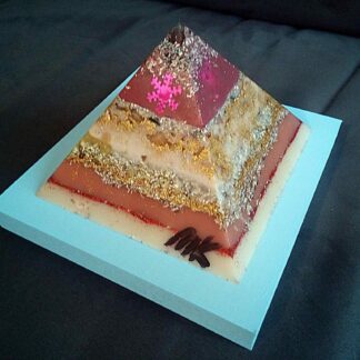 Pyramid orgonite Christmas Dreams 01