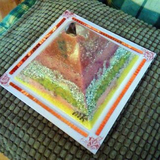 VK Ultra pyramid orgonite