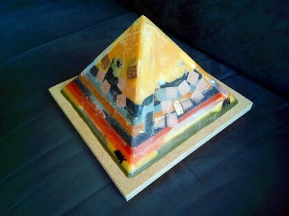 Dark Phoenix 24 cm piramide orgonite